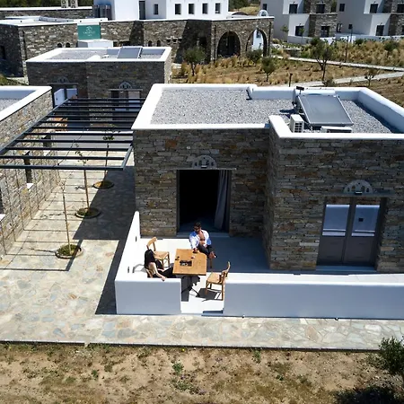 Emerald Tinos