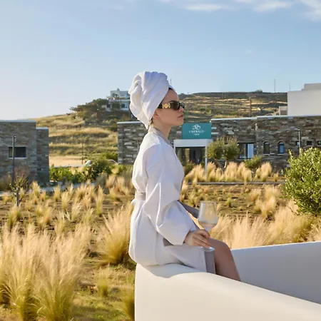 Aparthotel Emerald Tinos