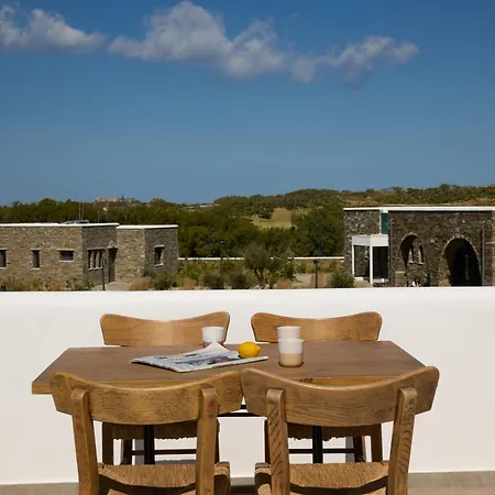 Emerald Tinos Aparthotel