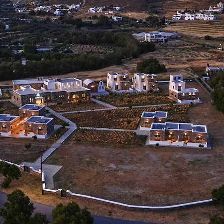 Ξενοδοχείο με διαμερίσματα Emerald Tinos