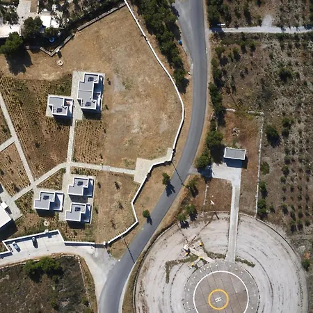 Emerald Tinos Ξενοδοχείο με διαμερίσματα 4*
